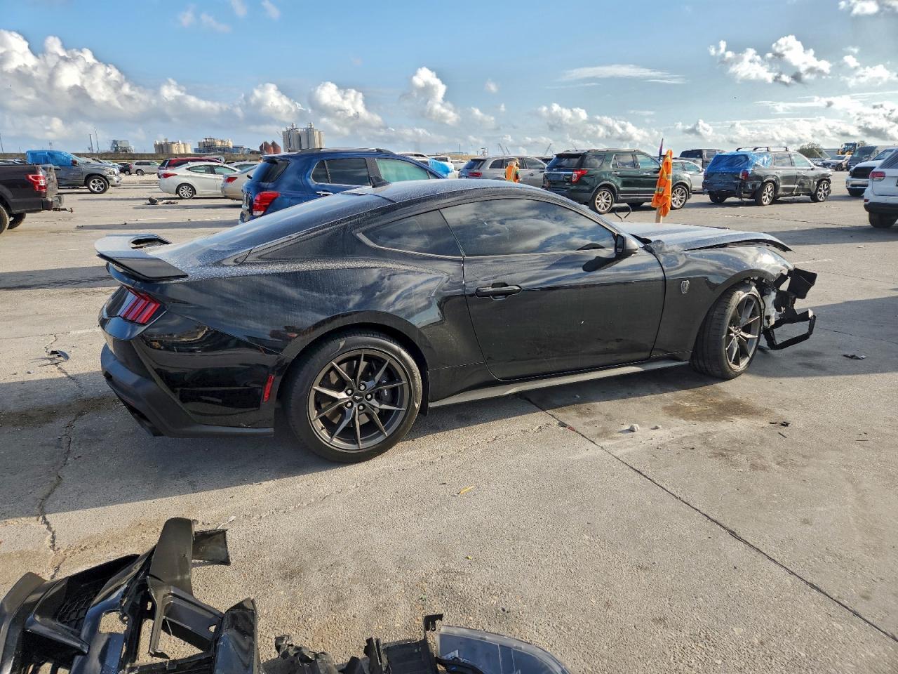 2024 FORD MUSTANG