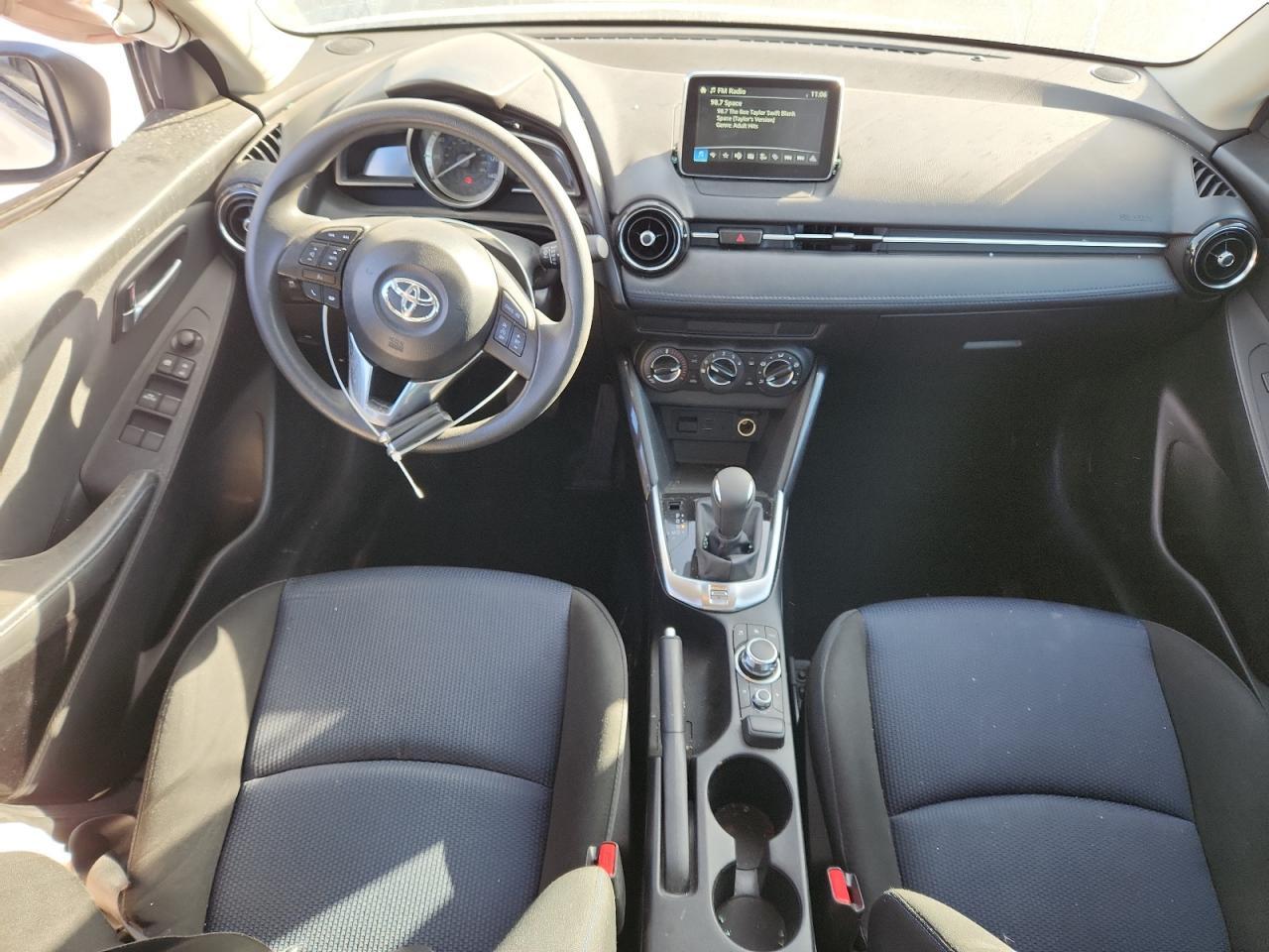 2017 TOYOTA YARIS