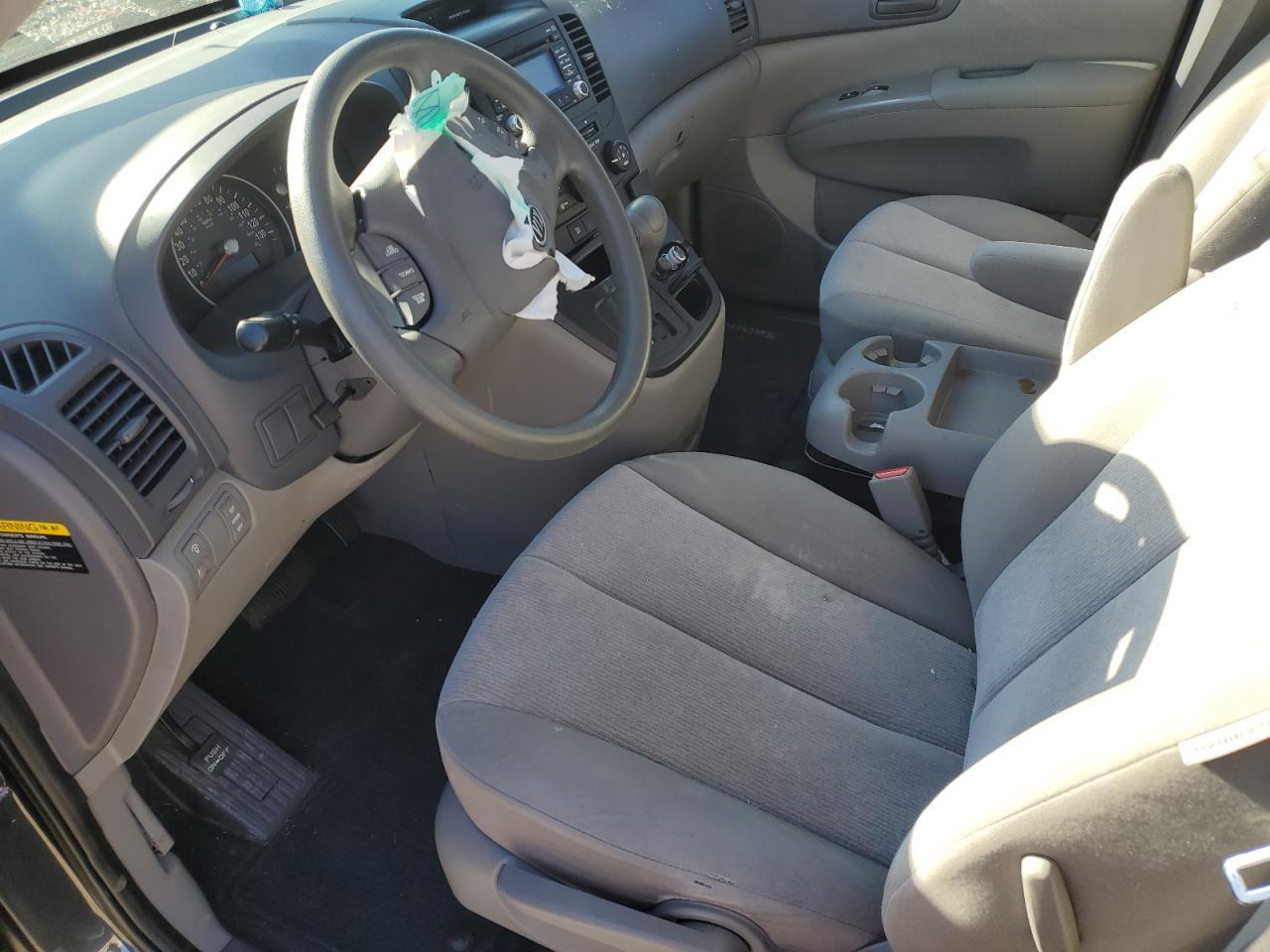 2012 KIA SEDONA