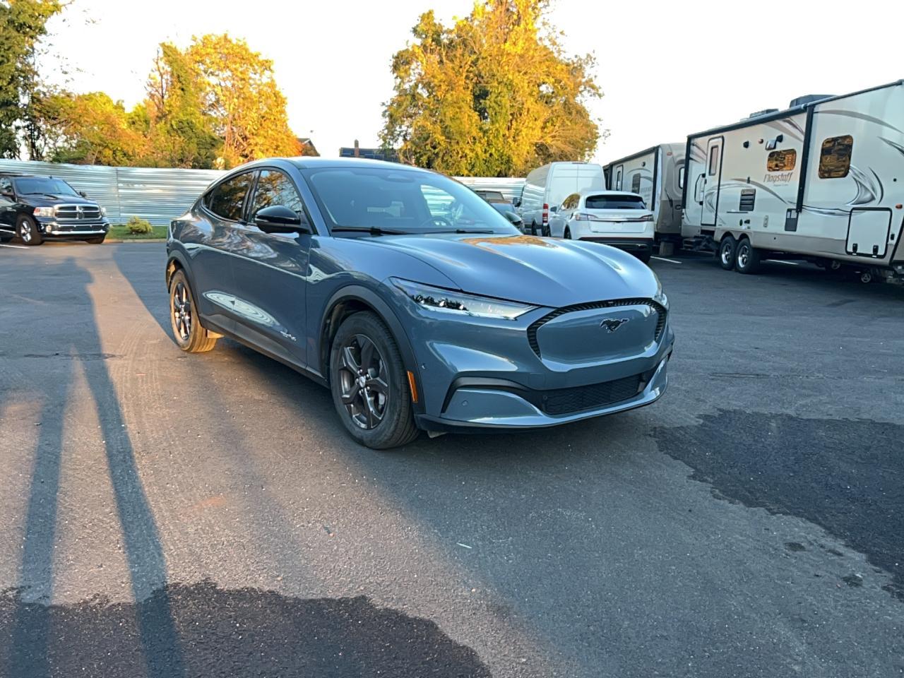 2023 FORD Mustang Mach-E