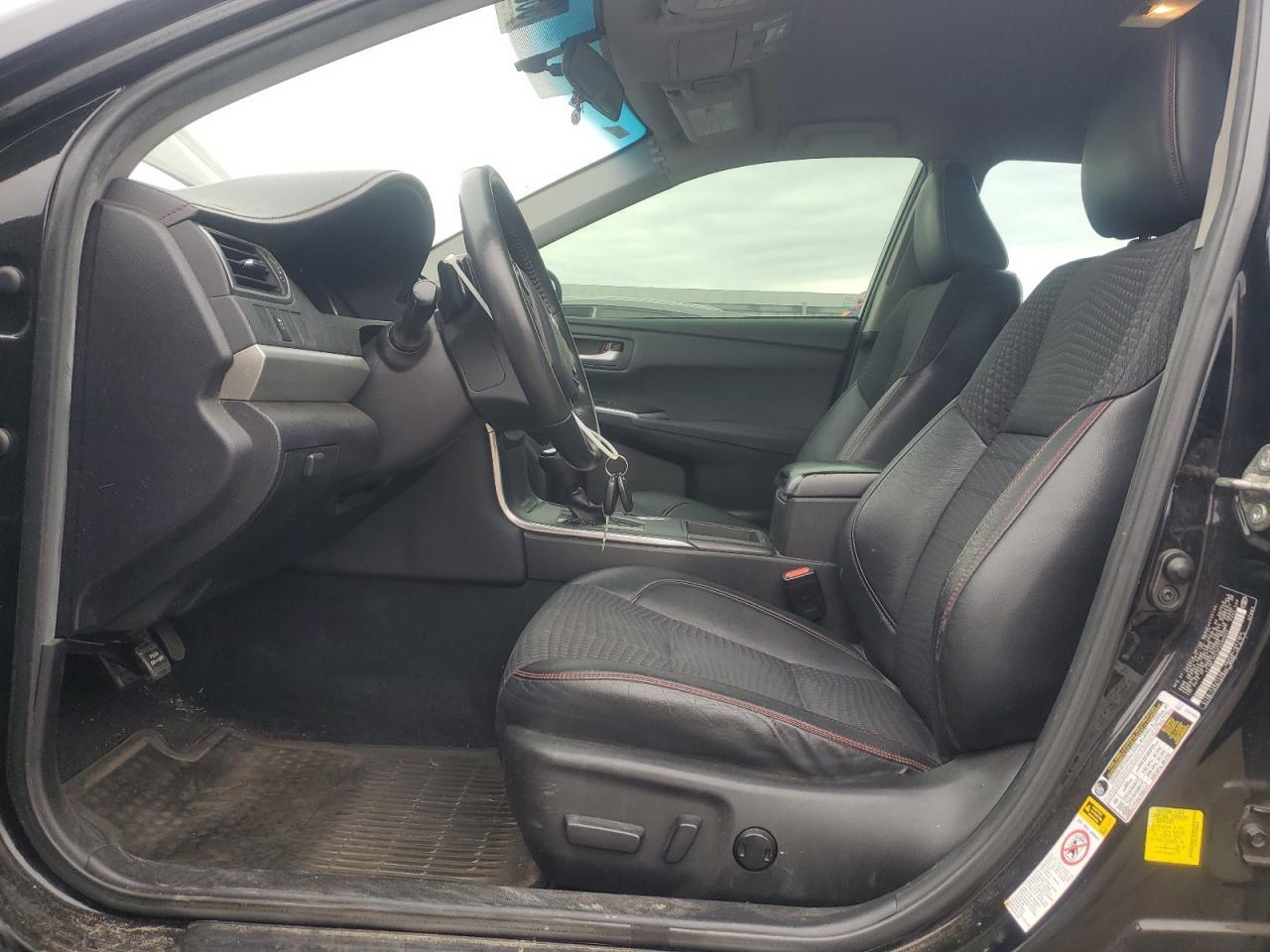 2015 TOYOTA CAMRY