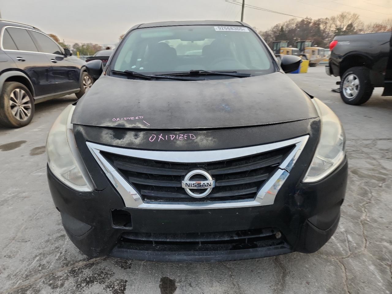 2016 NISSAN VERSA