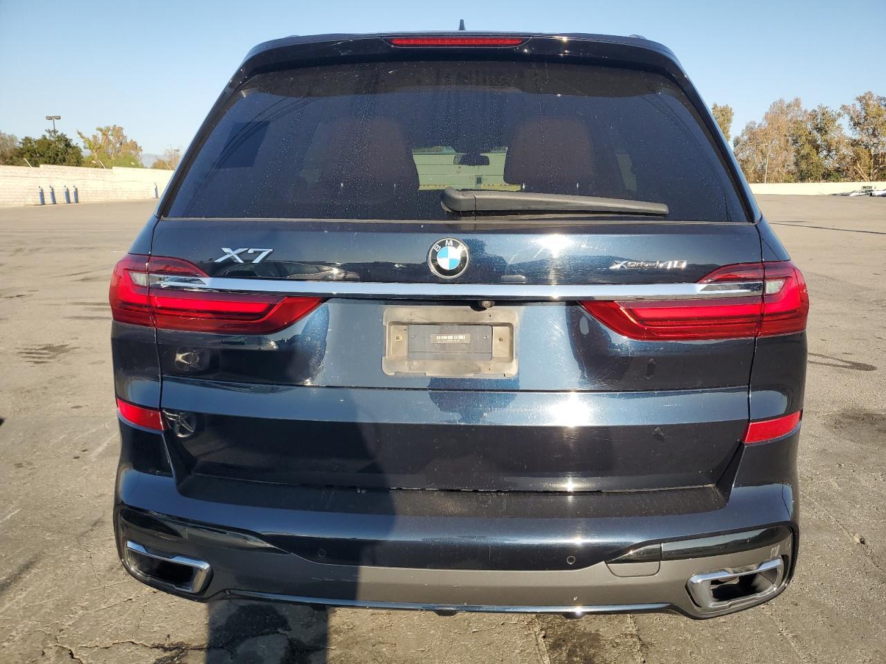2020 BMW X7