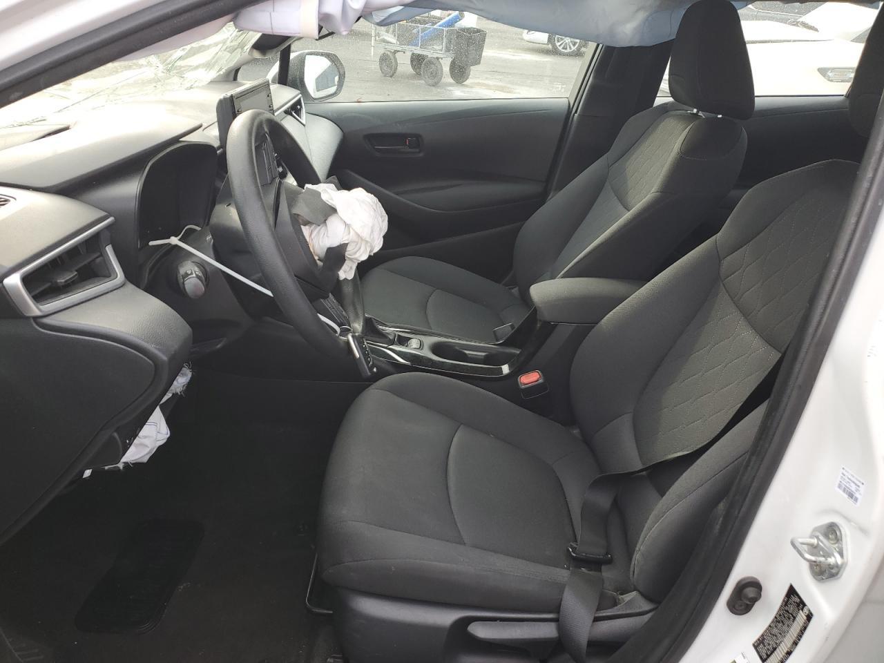 2022 TOYOTA COROLLA