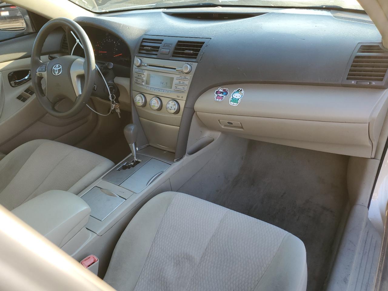 2010 TOYOTA CAMRY
