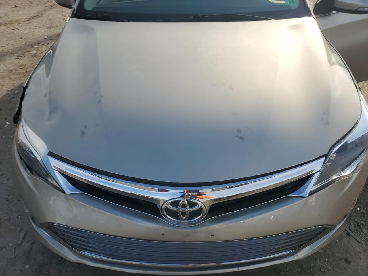 2013 TOYOTA Avalon