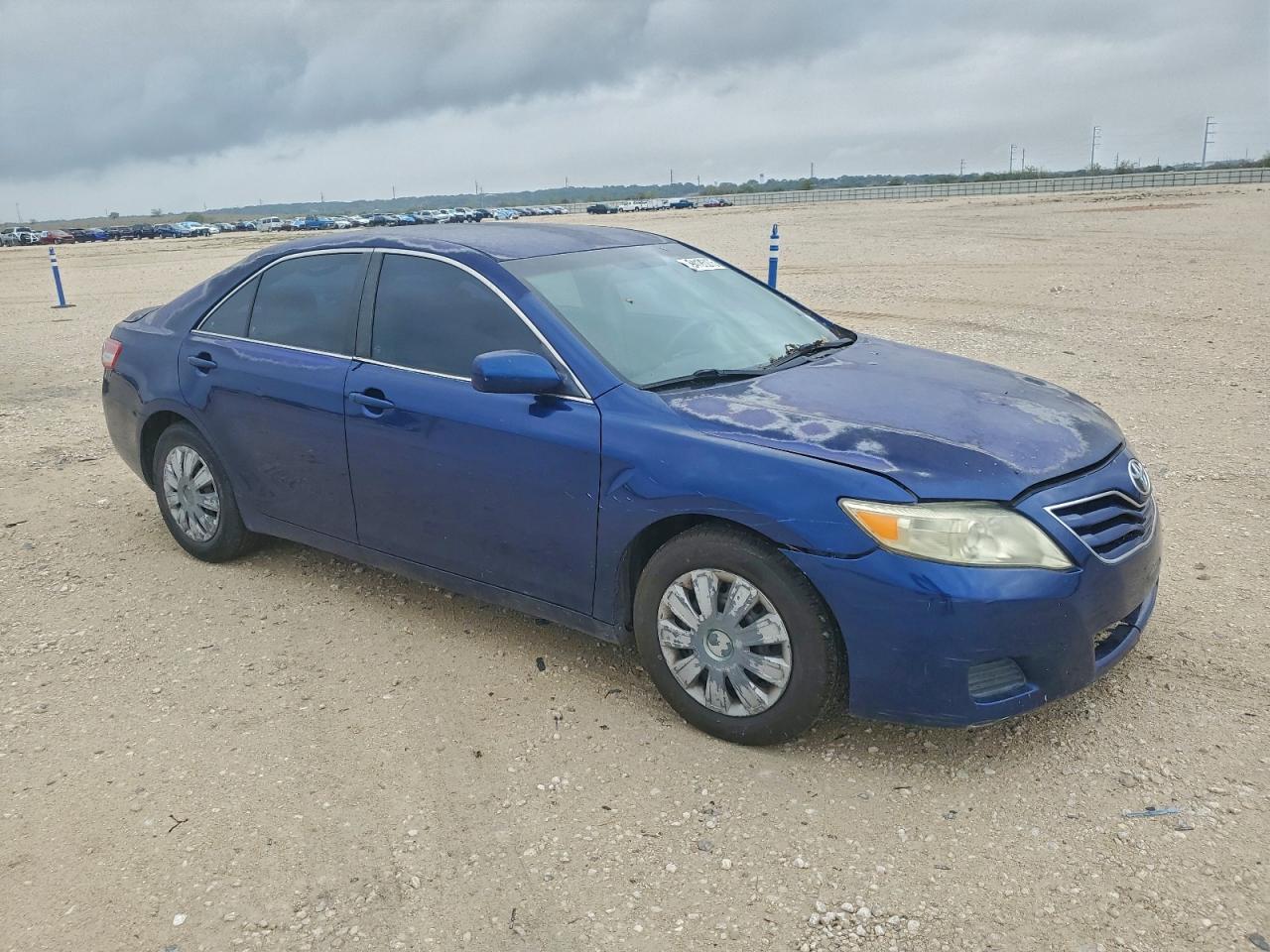 2011 TOYOTA CAMRY