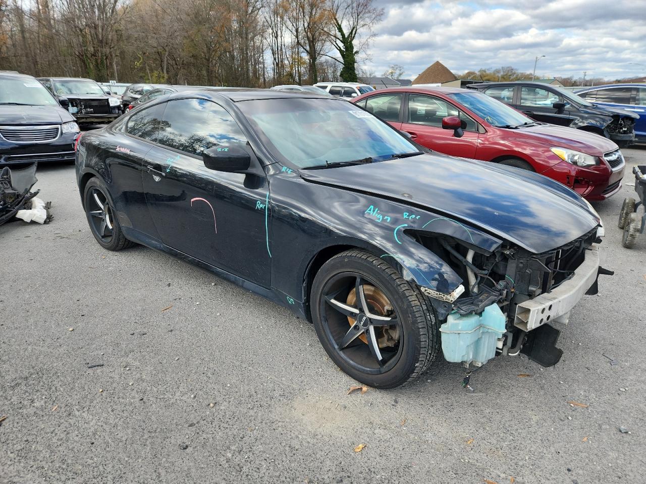 2011 INFINITI G37