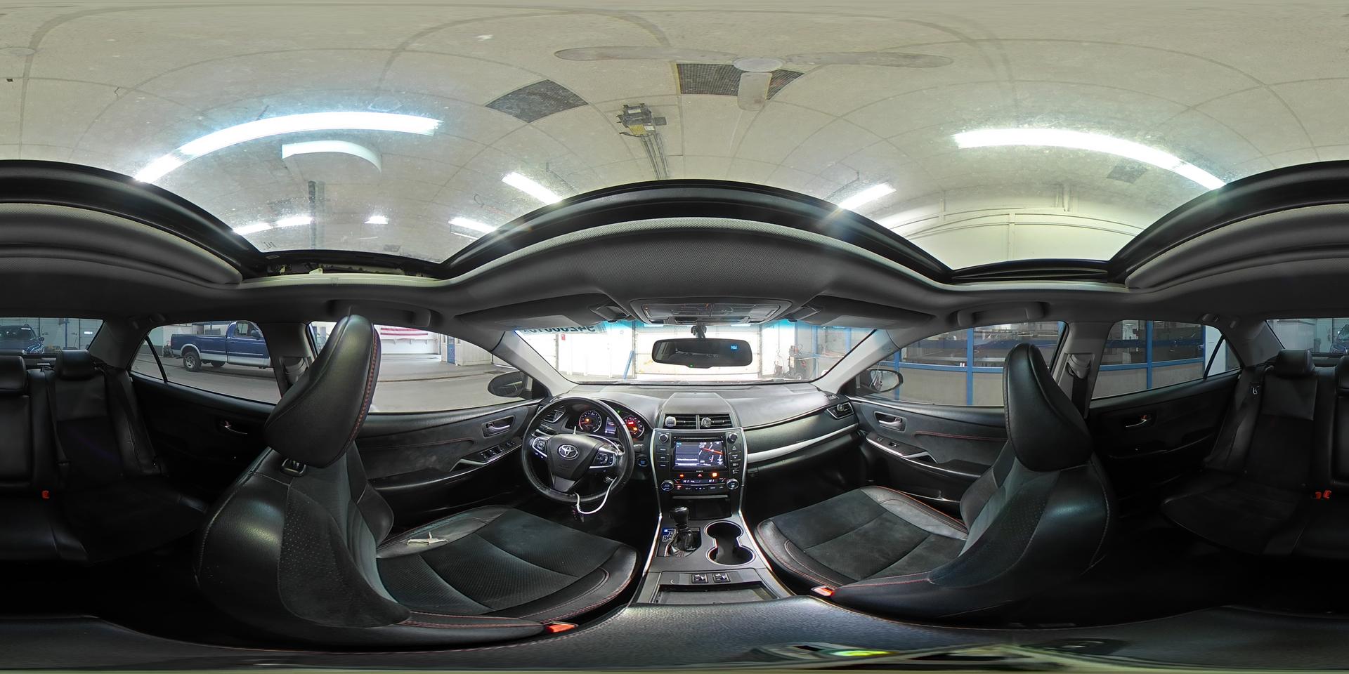 2016 TOYOTA CAMRY