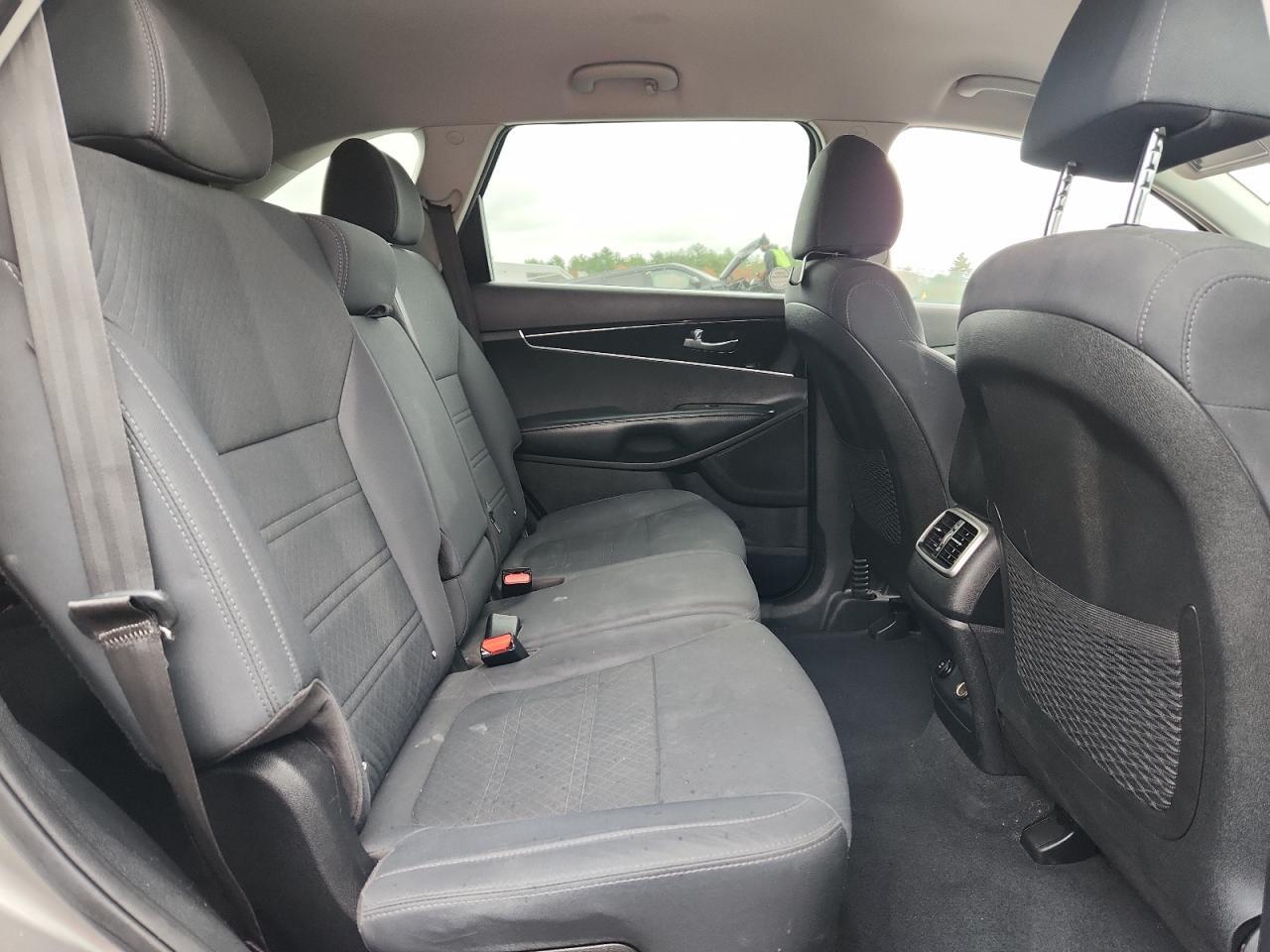 2019 KIA SORENTO