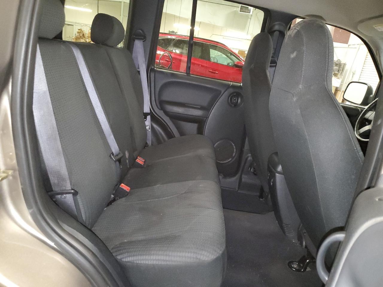 2003 JEEP Liberty
