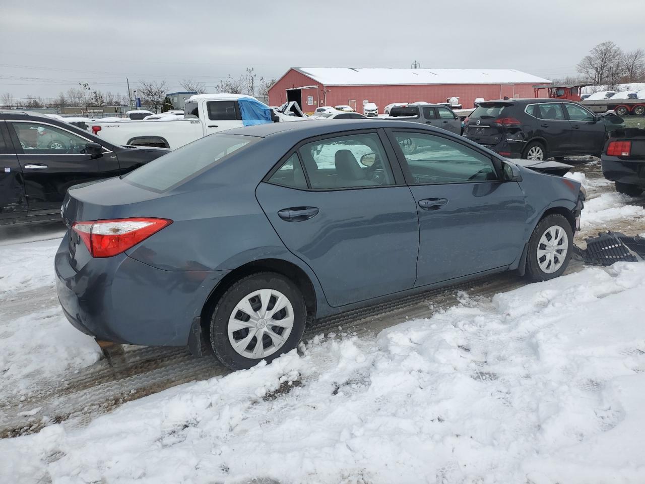 2015 TOYOTA COROLLA