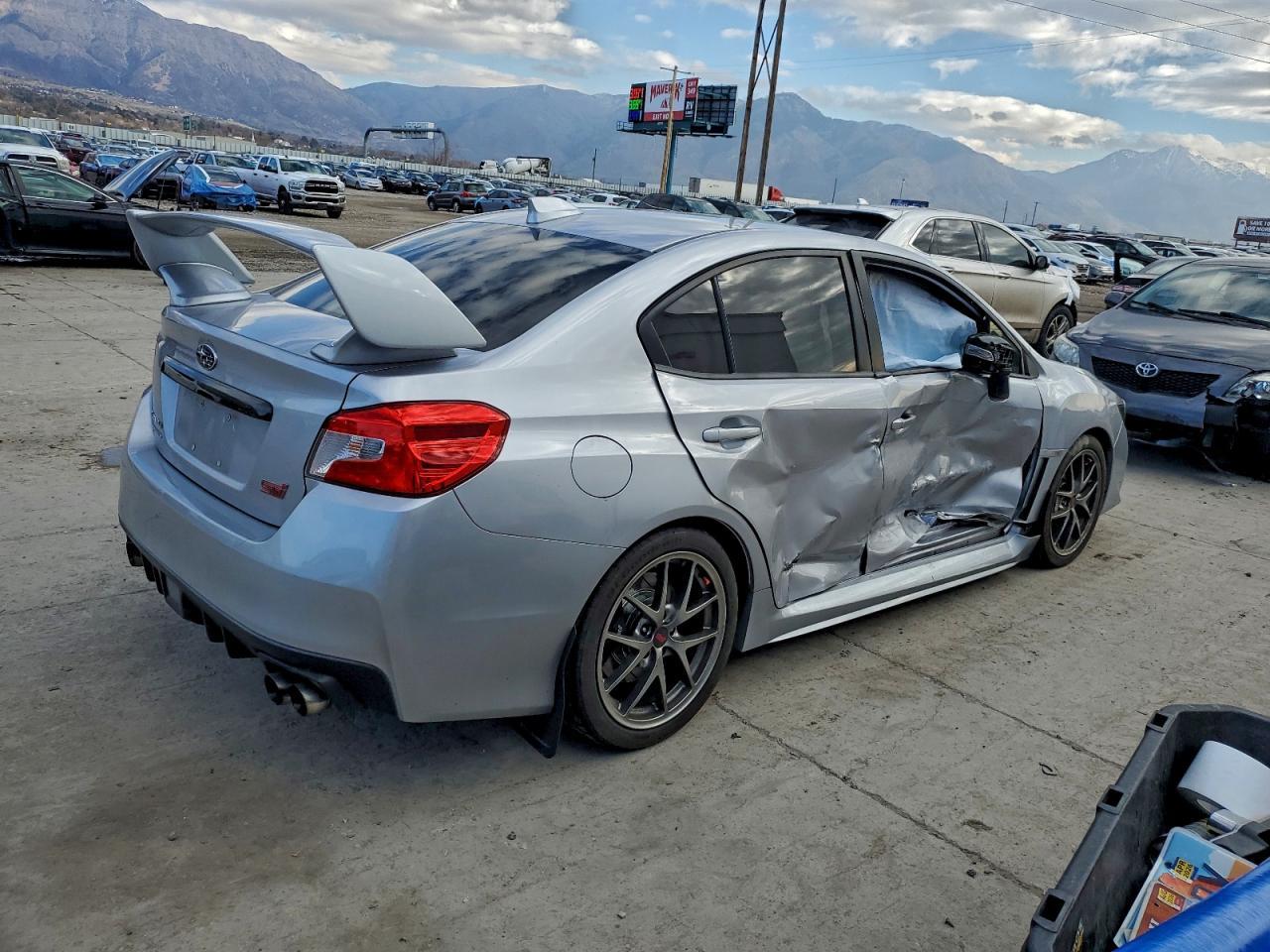 2017 SUBARU WRX