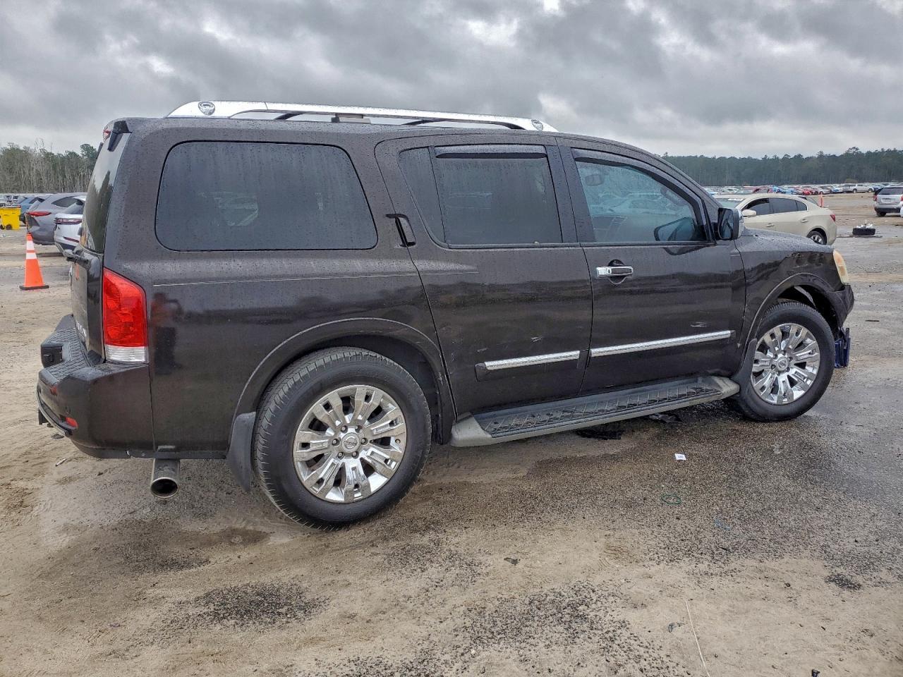 2015 NISSAN Armada