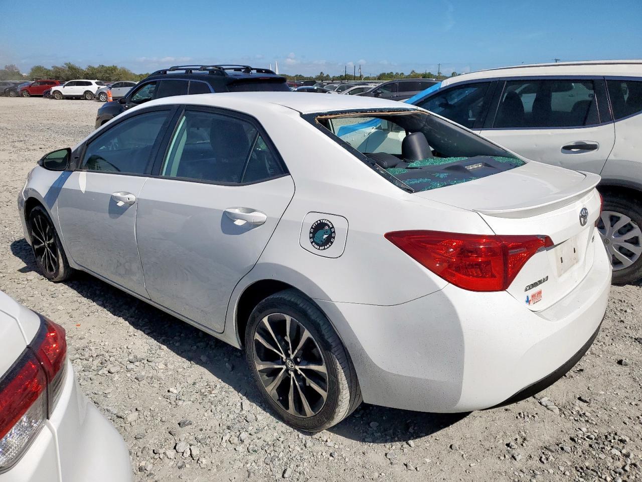 2018 TOYOTA COROLLA
