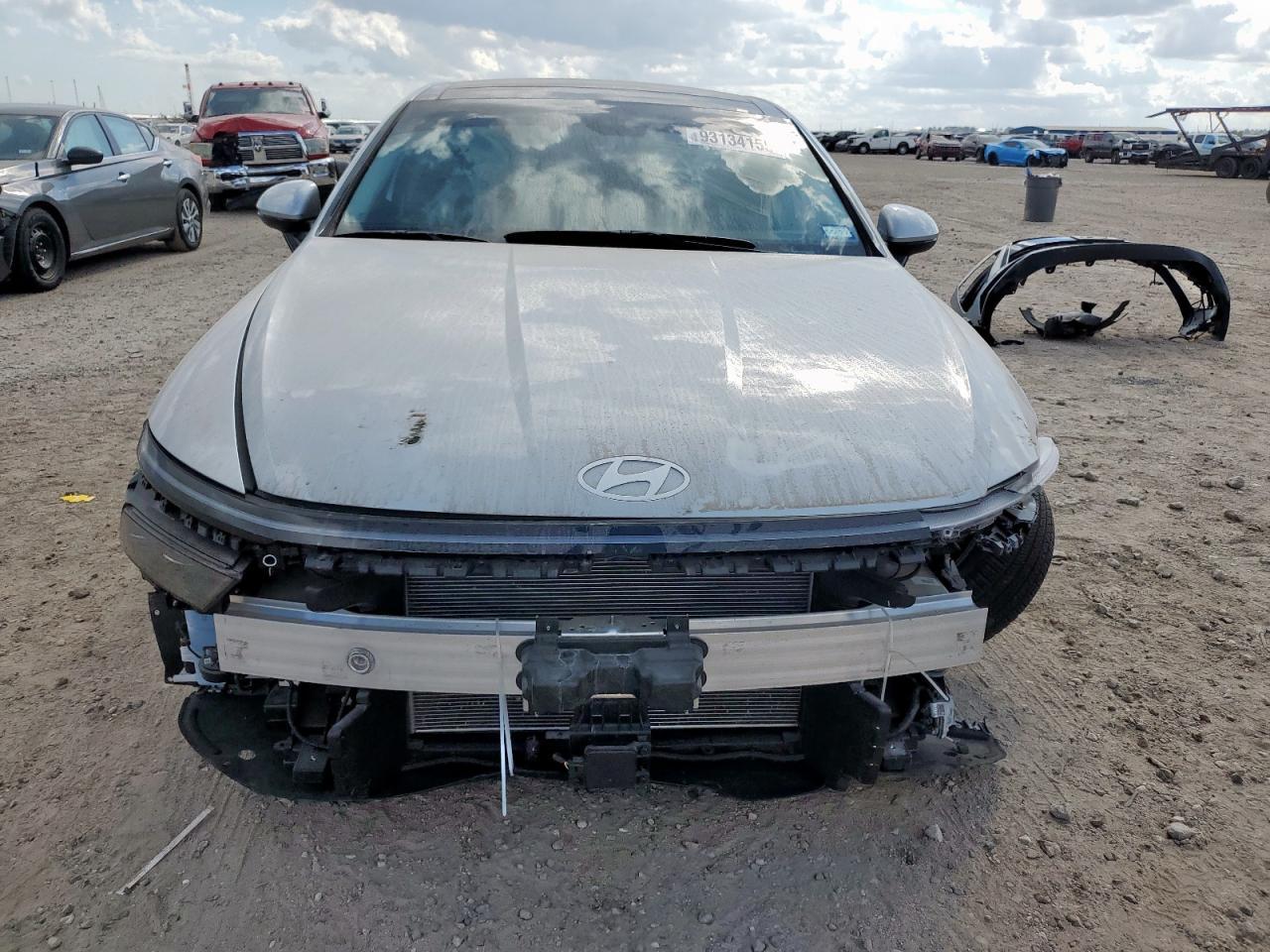 2025 HYUNDAI SONATA