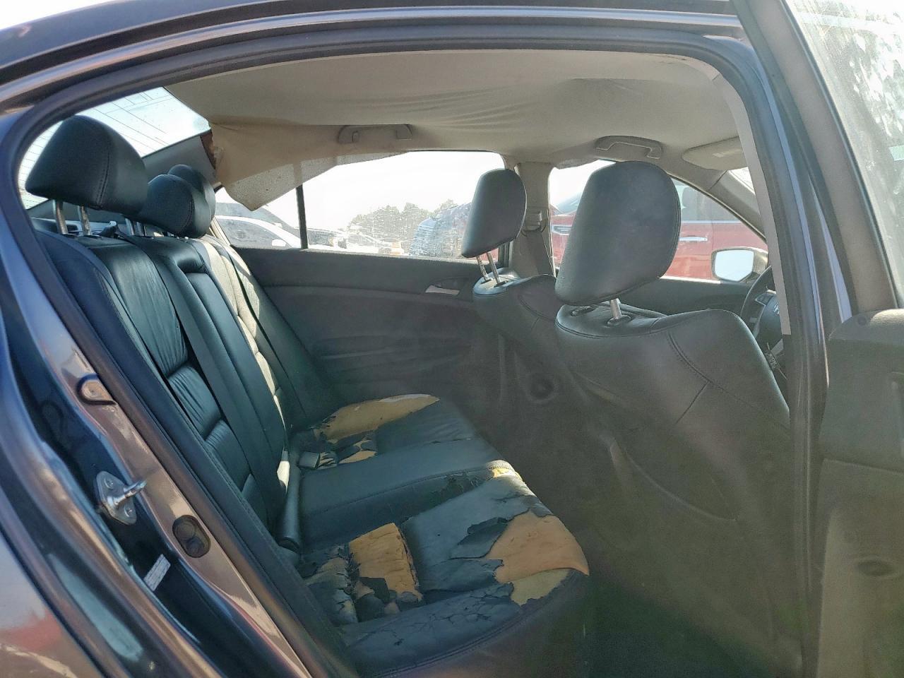 2011 HONDA ACCORD