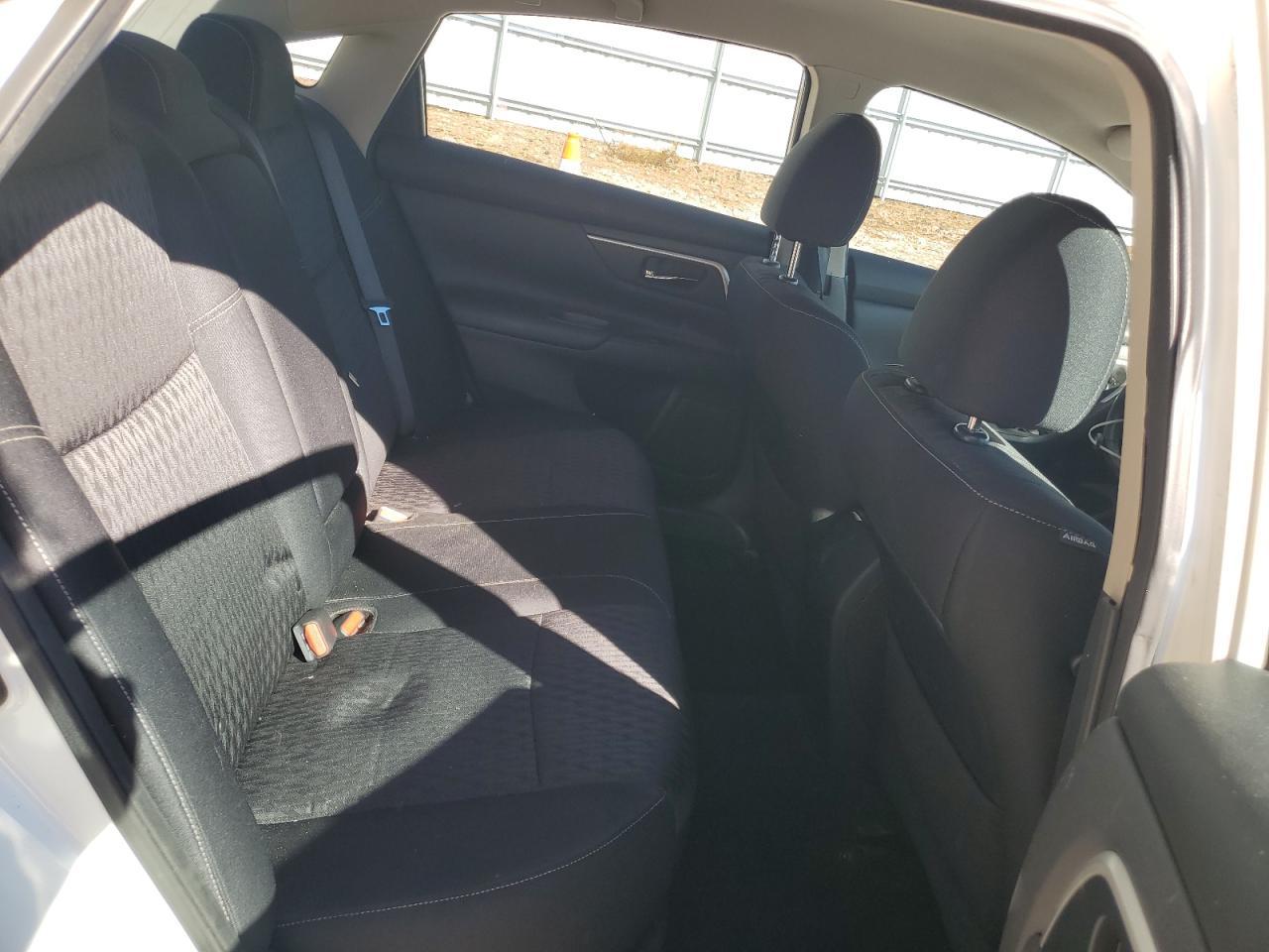 2017 NISSAN ALTIMA