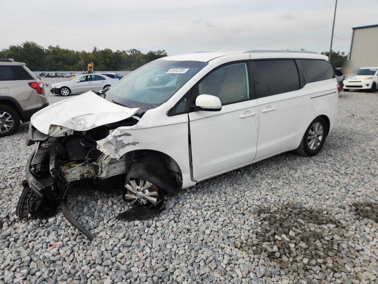 2016 KIA SEDONA
