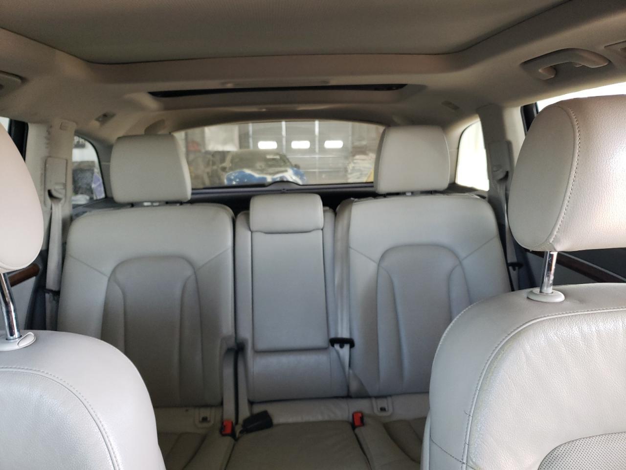 2015 AUDI Q7