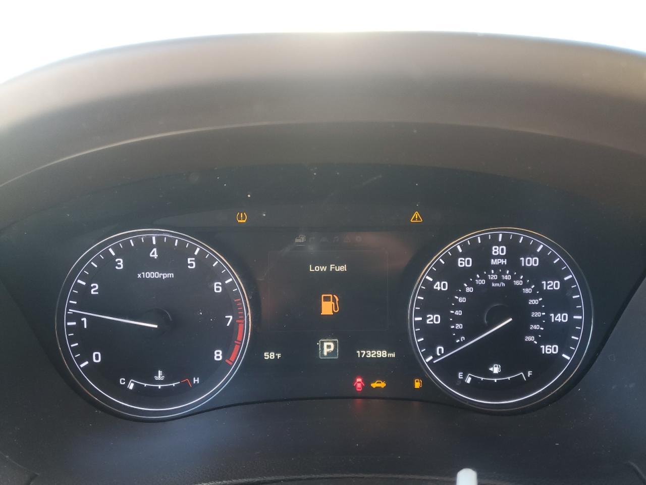 2016 HYUNDAI GENESIS