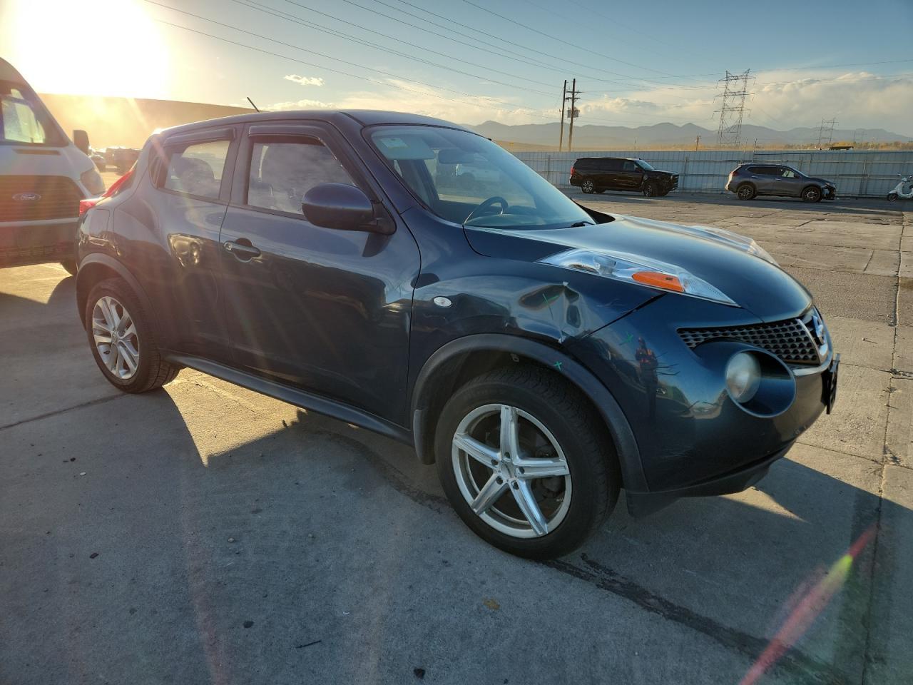 2013 NISSAN Juke