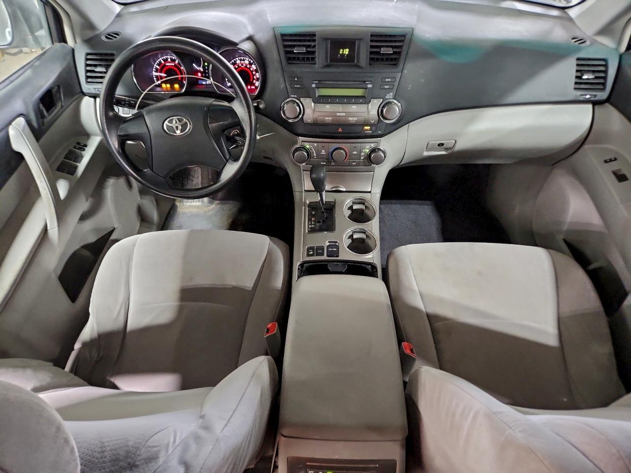 2012 TOYOTA HIGHLANDER