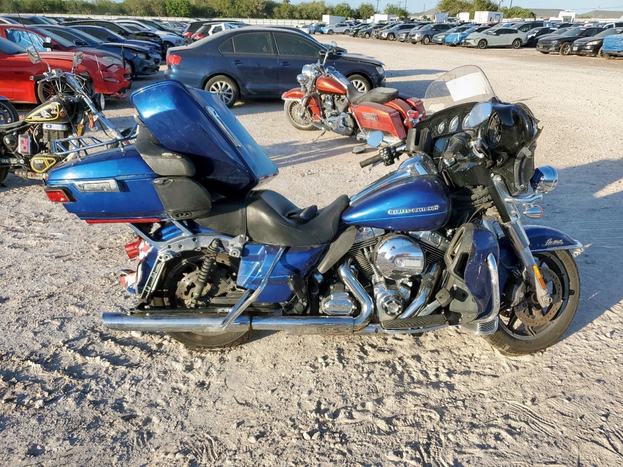 2015 HARLEY-DAVIDSON FLHTKL