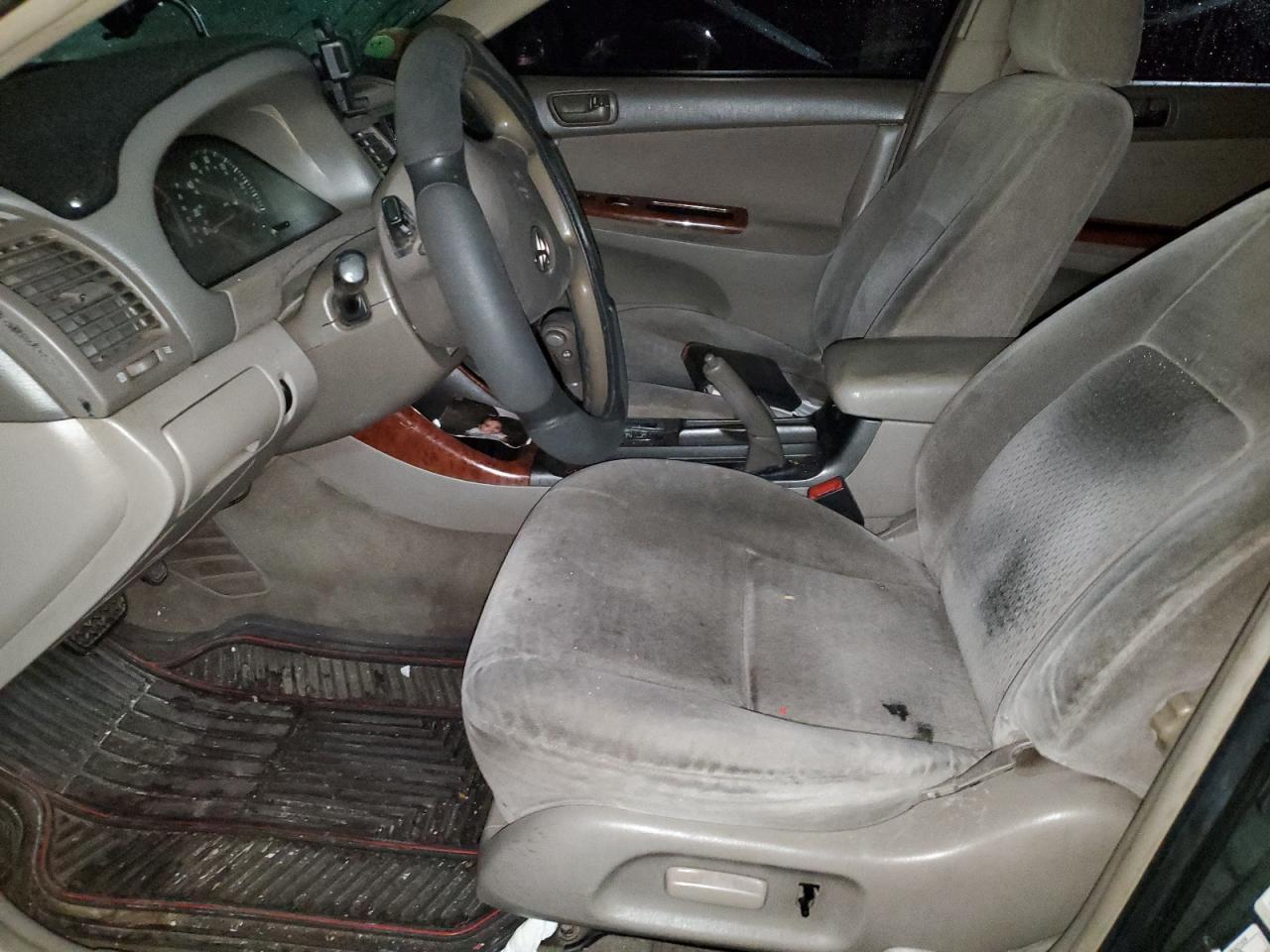 2002 TOYOTA CAMRY