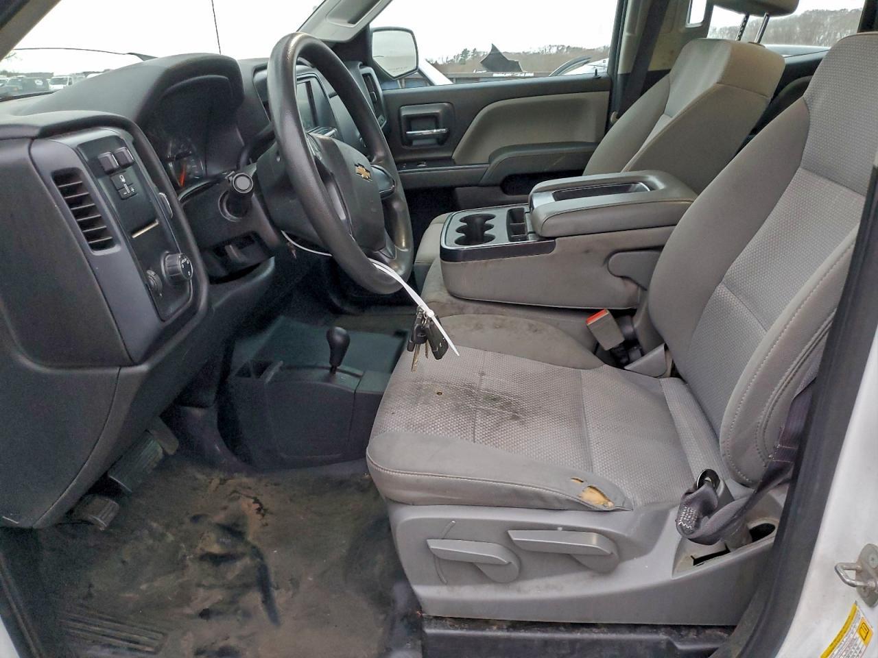 2018 CHEVROLET Silverado