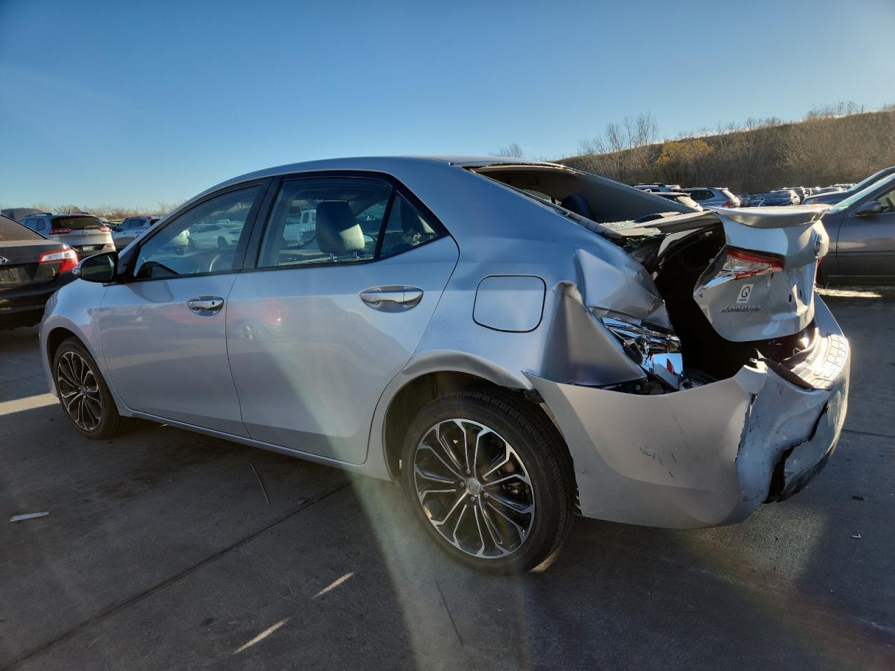 2016 TOYOTA COROLLA