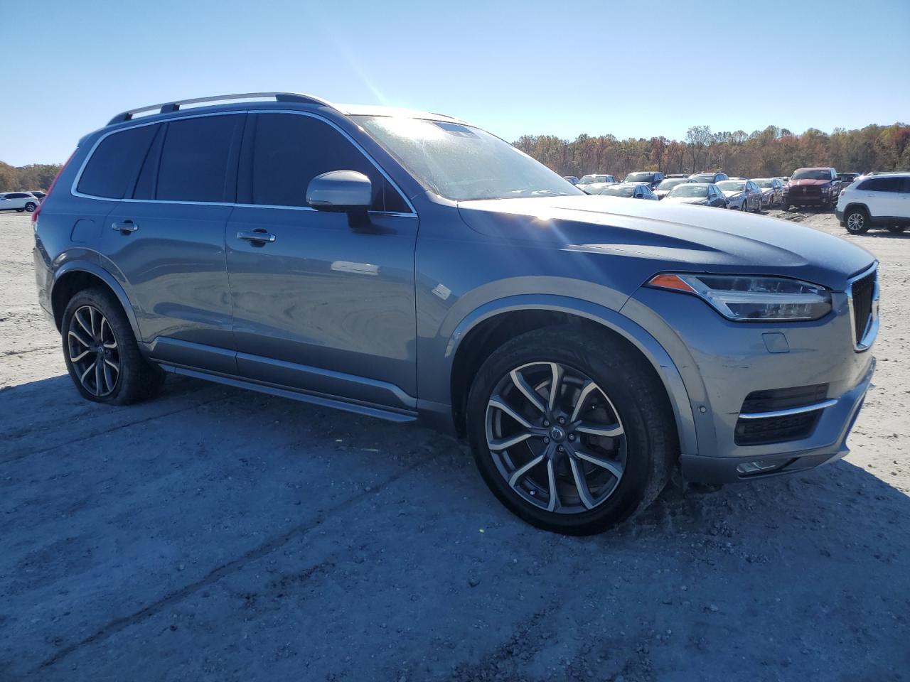 2017 VOLVO XC90