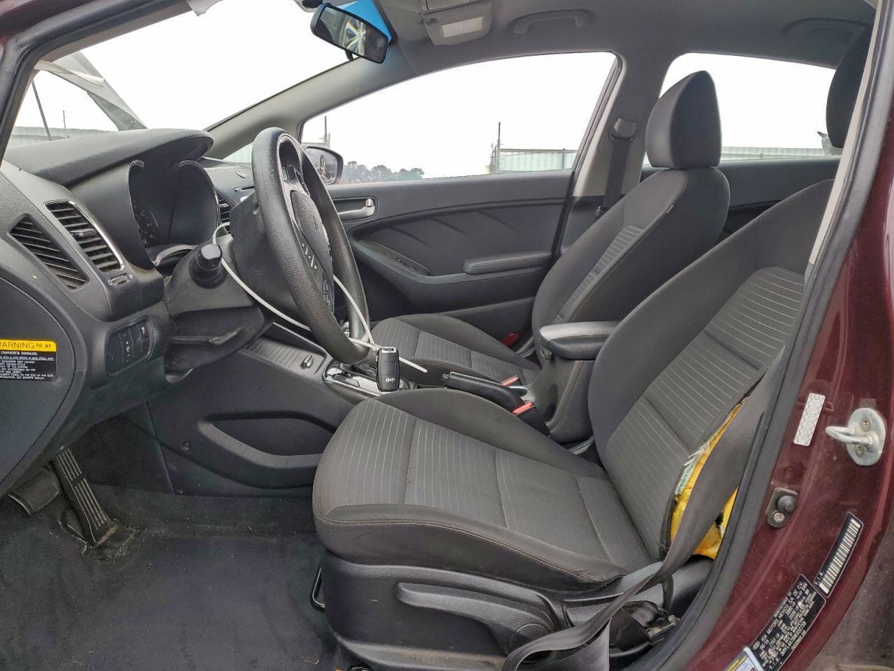 2017 KIA FORTE