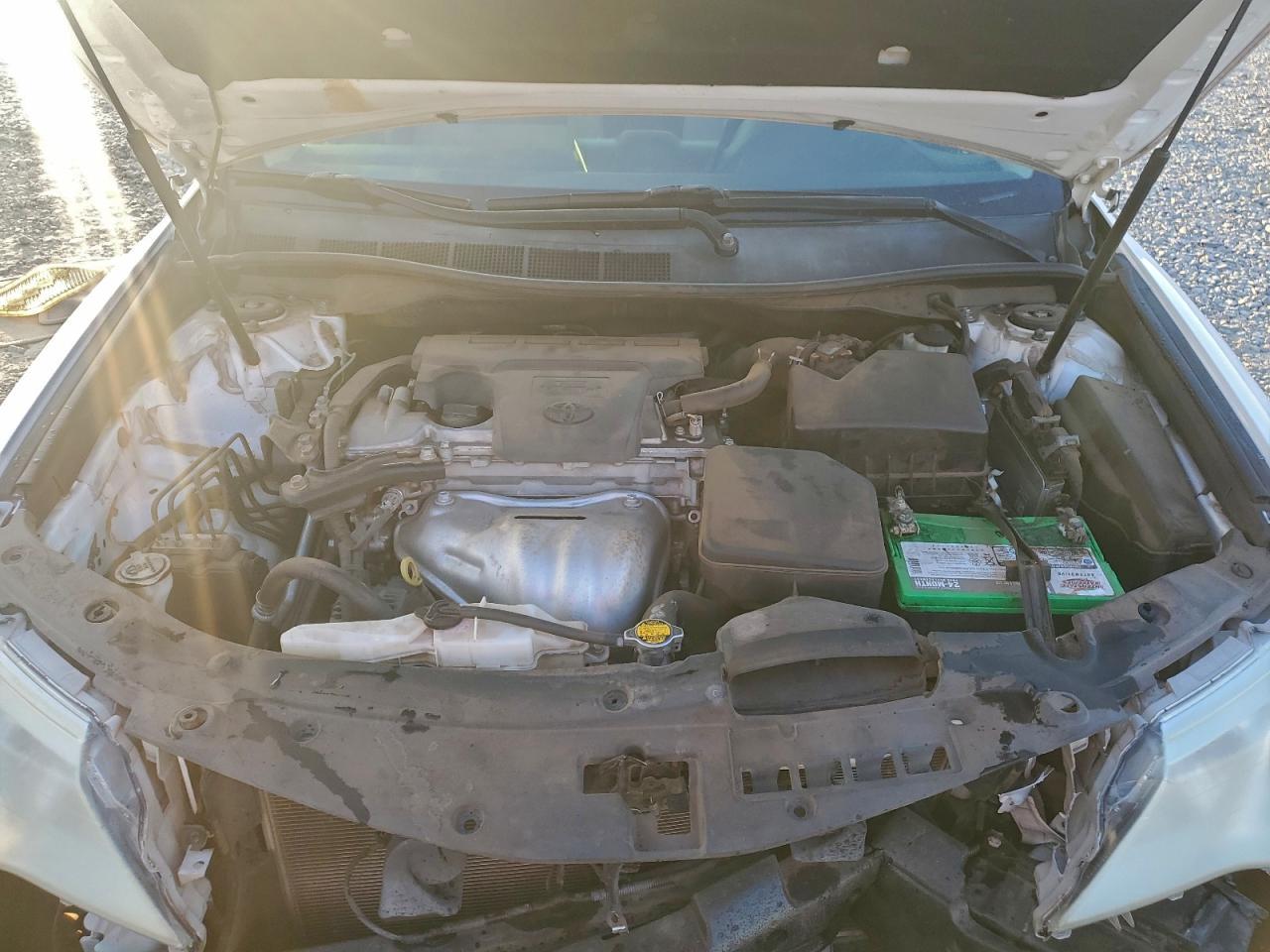 2014 TOYOTA CAMRY