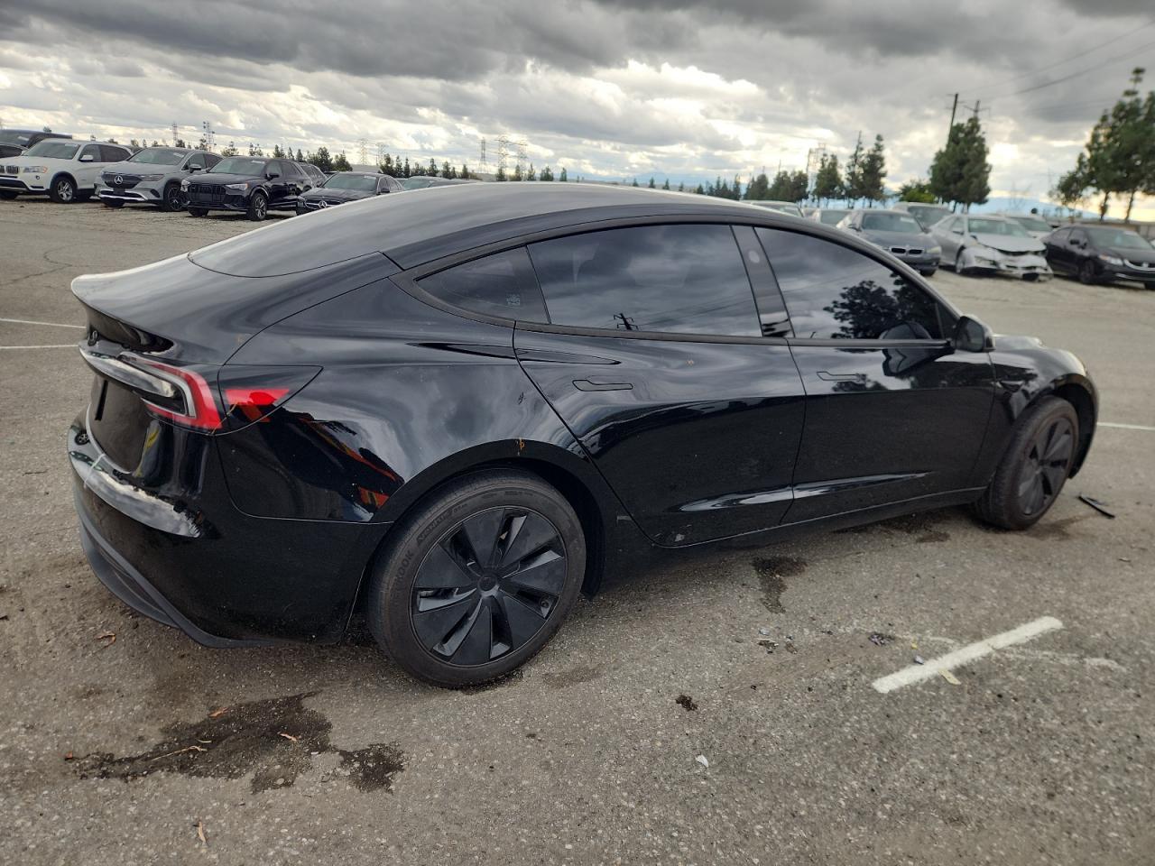 2024 TESLA MODEL 3