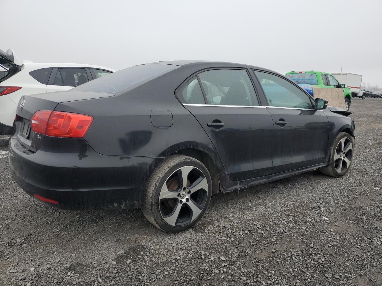 2011 VOLKSWAGEN JETTA