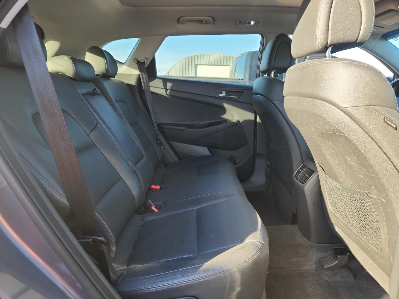 2016 HYUNDAI TUCSON
