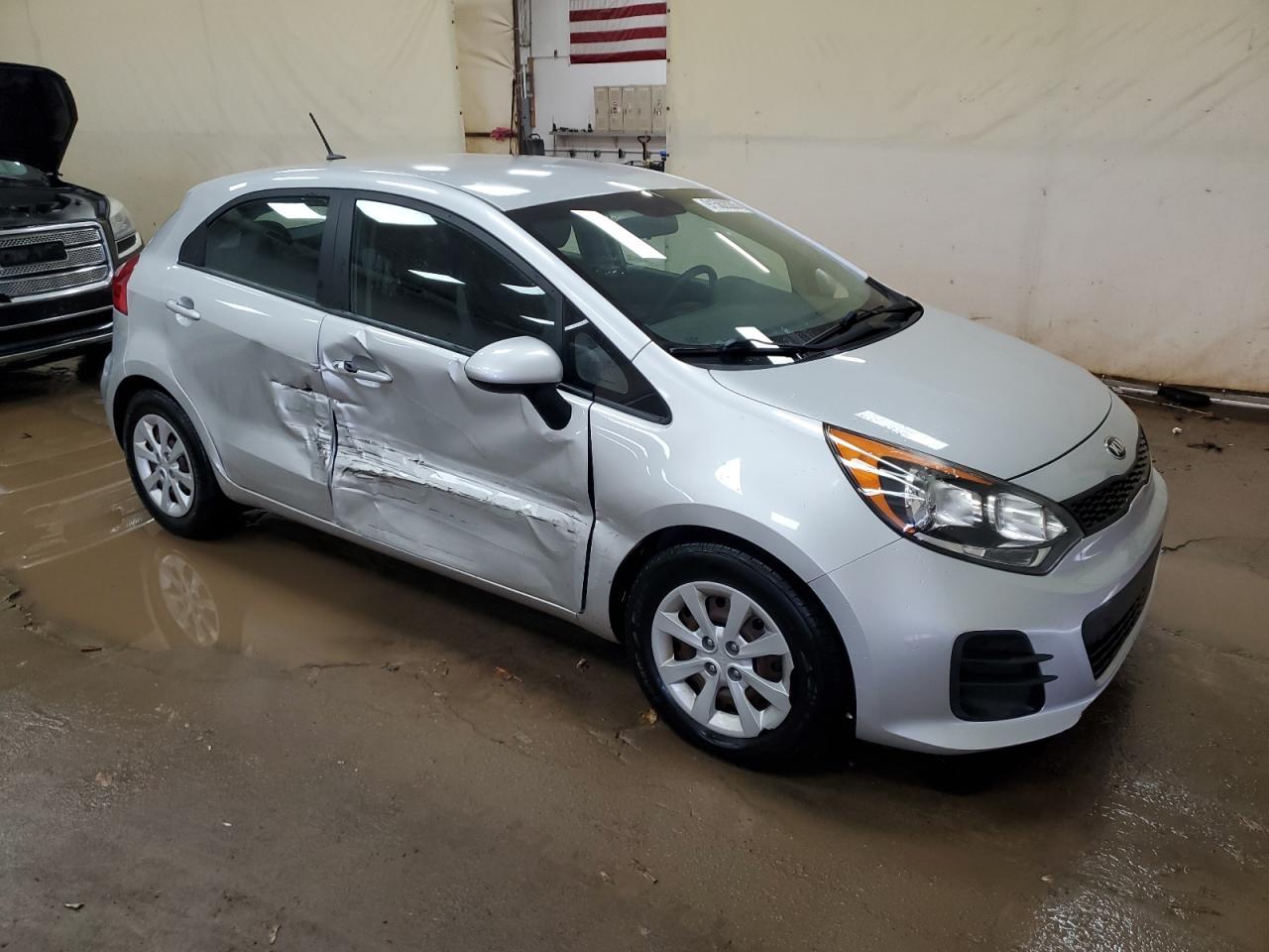 2016 KIA RIO