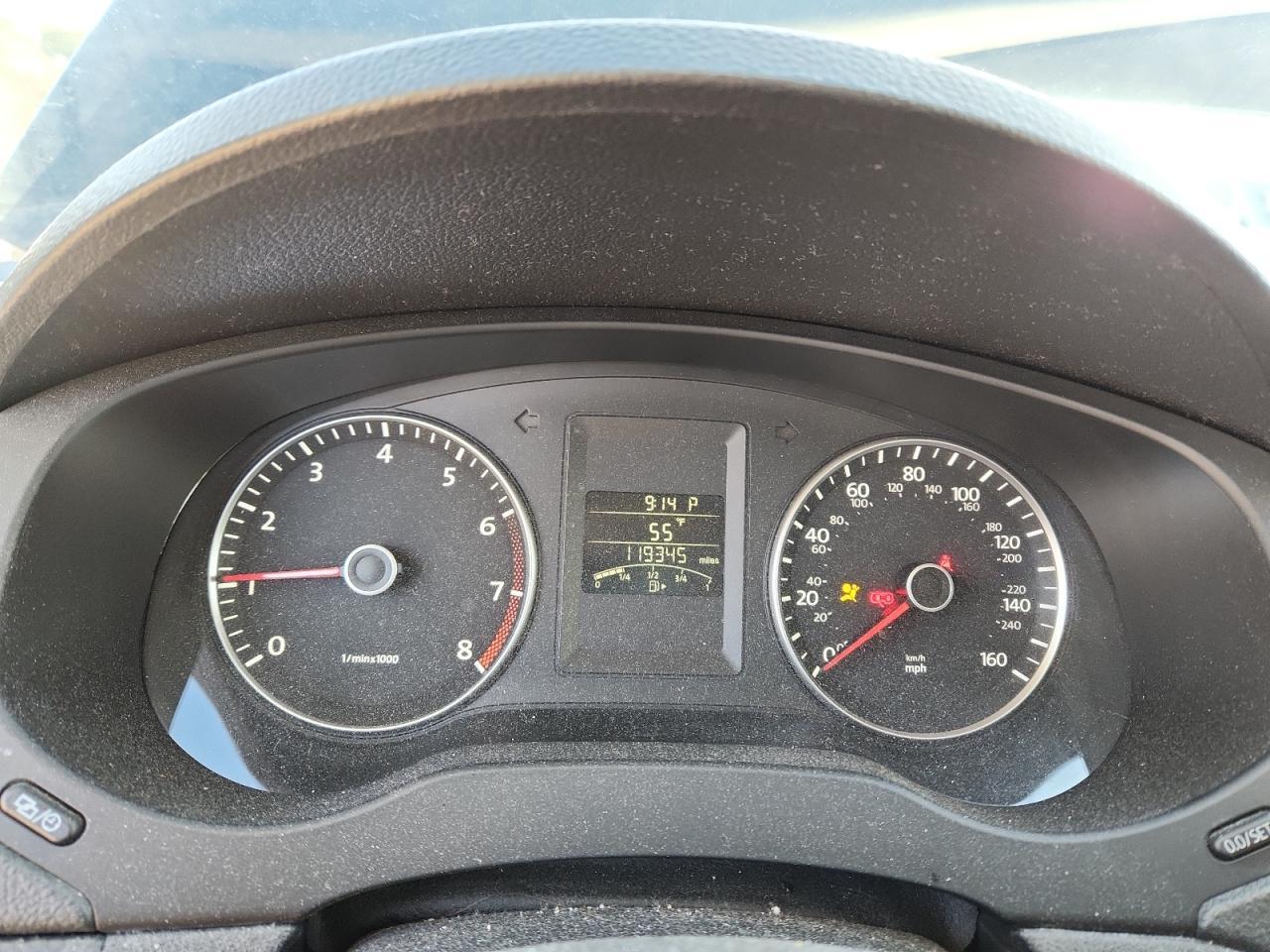 2012 VOLKSWAGEN JETTA