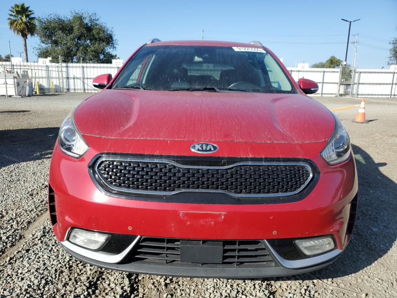 2017 KIA Niro
