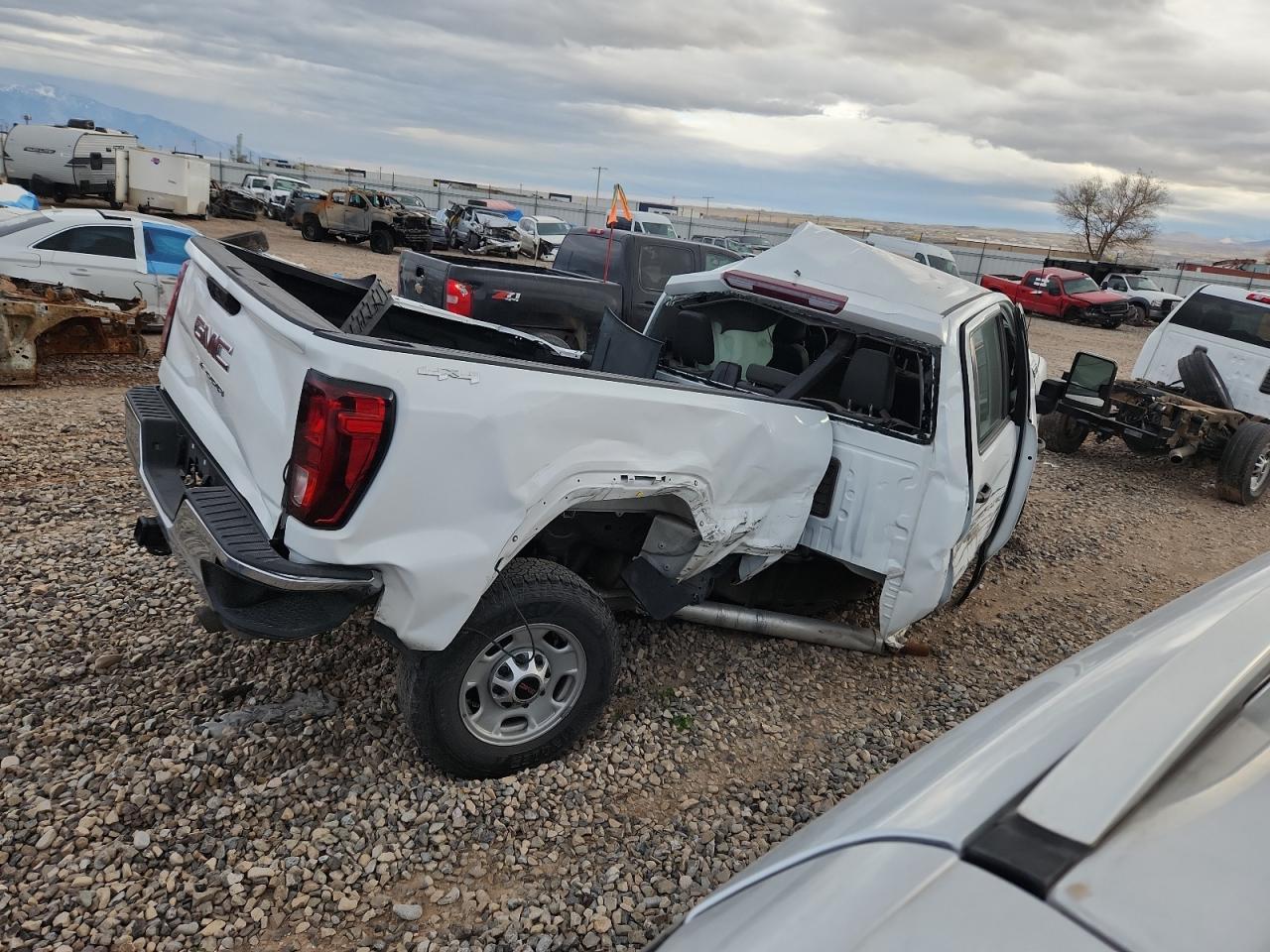 2023 GMC Sierra
