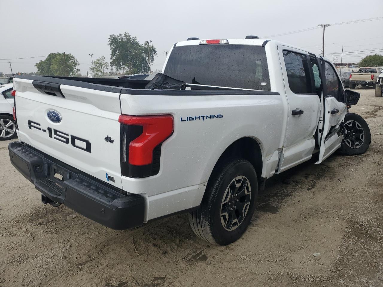 2022 FORD F-150 Lightning