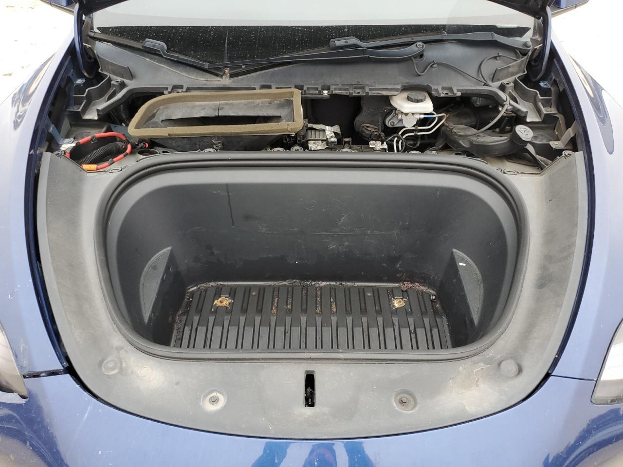 2020 TESLA MODEL Y