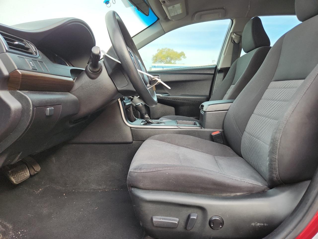 2017 TOYOTA CAMRY