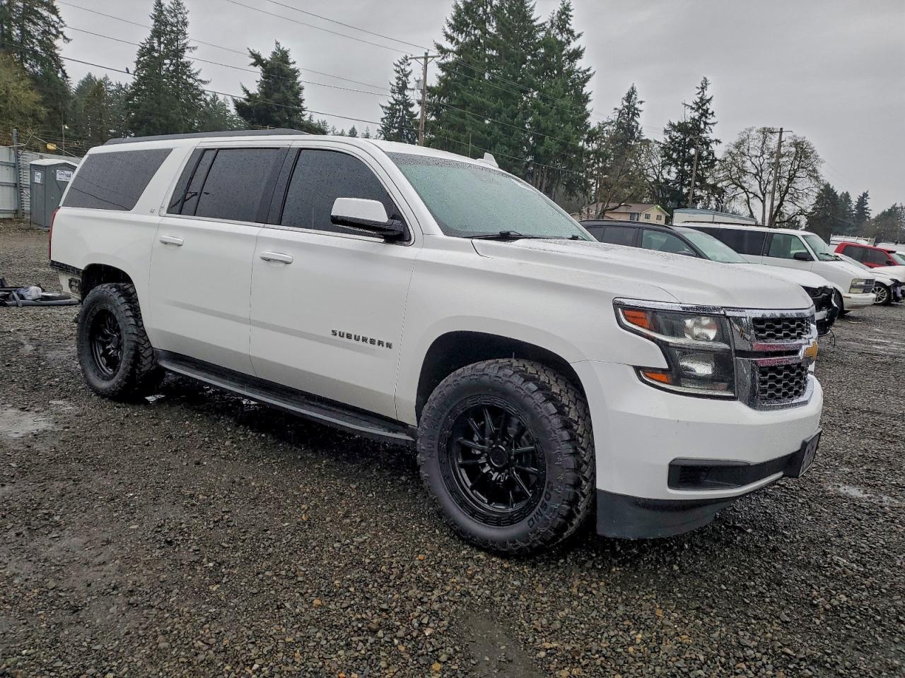 2015 CHEVROLET Suburban