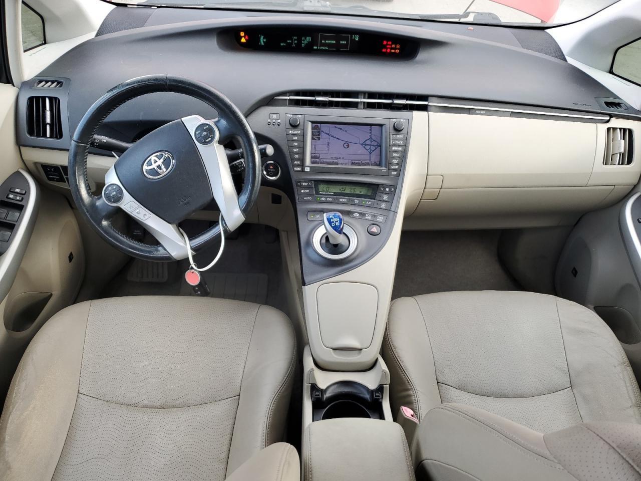 2010 TOYOTA PRIUS