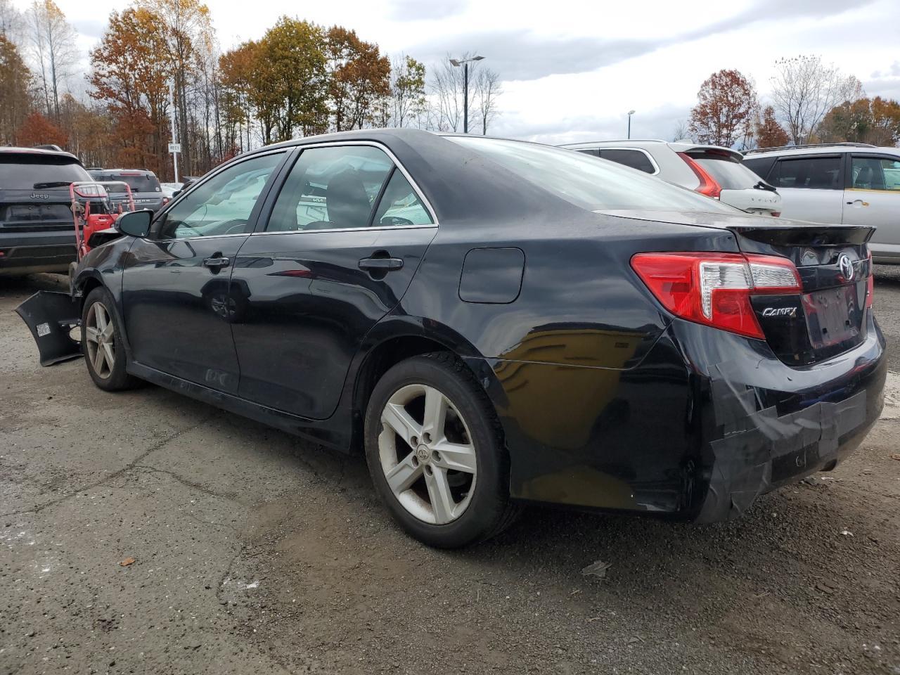 2012 TOYOTA CAMRY