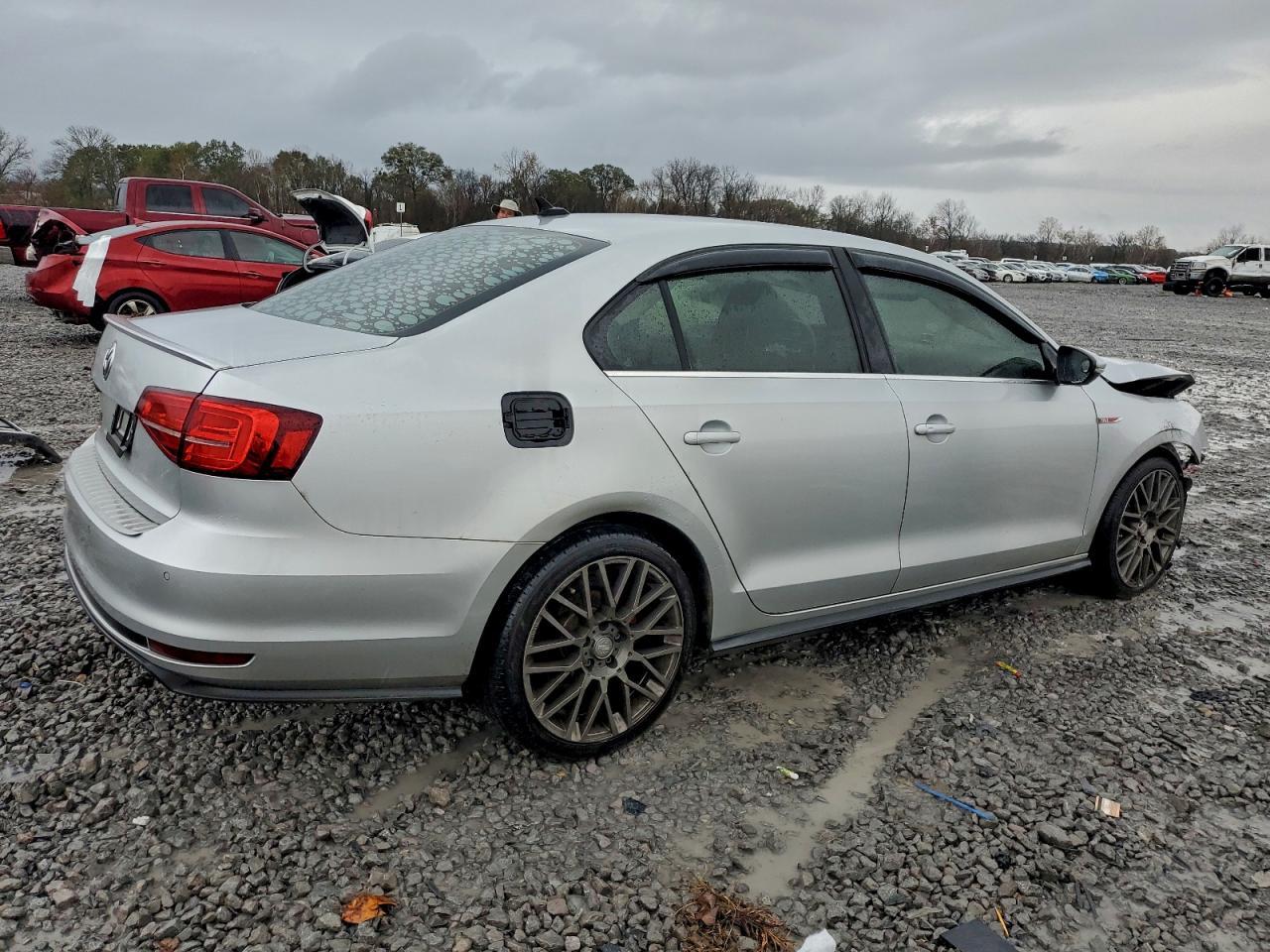 2016 VOLKSWAGEN JETTA