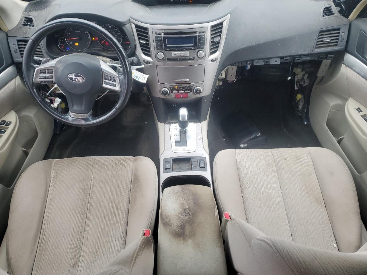 2013 SUBARU Outback