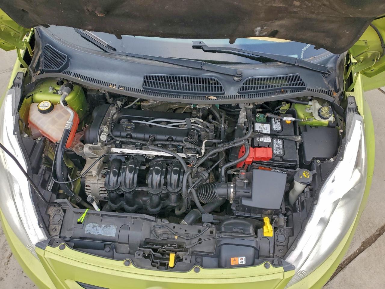 2011 FORD Fiesta